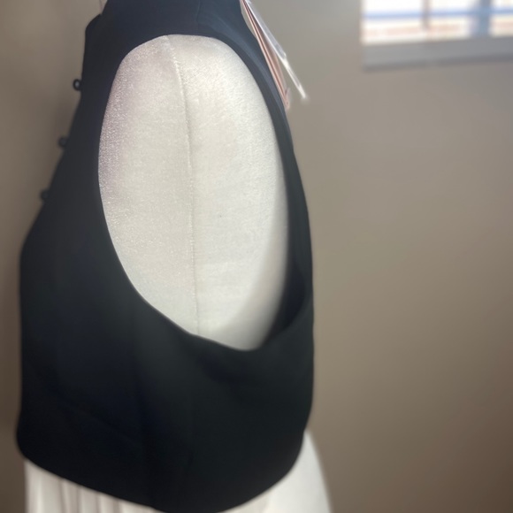 Leo vest black and ivory - Picture 3 of 4